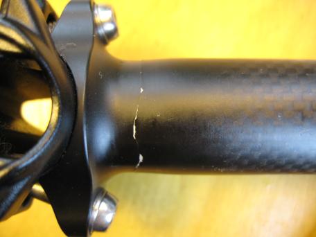 [seatpost-carbon-clamp-transition-ic3218.125.jpg]